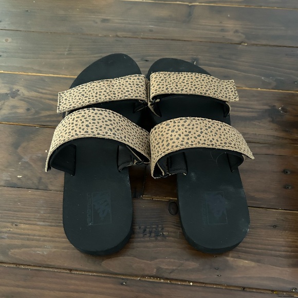 Vans Tan and Black Leopard Slides - Picture 3 of 4